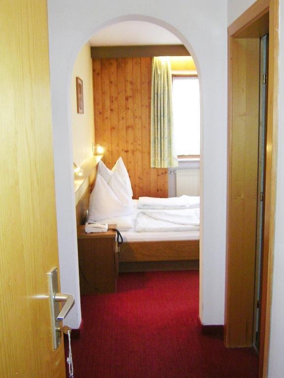 Hotel Rainegg Olang Room photo